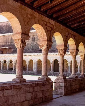 Cultes et arts sacrés