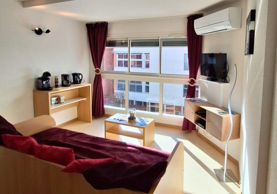 LOCATION VACANCES APPARTEMENT T3