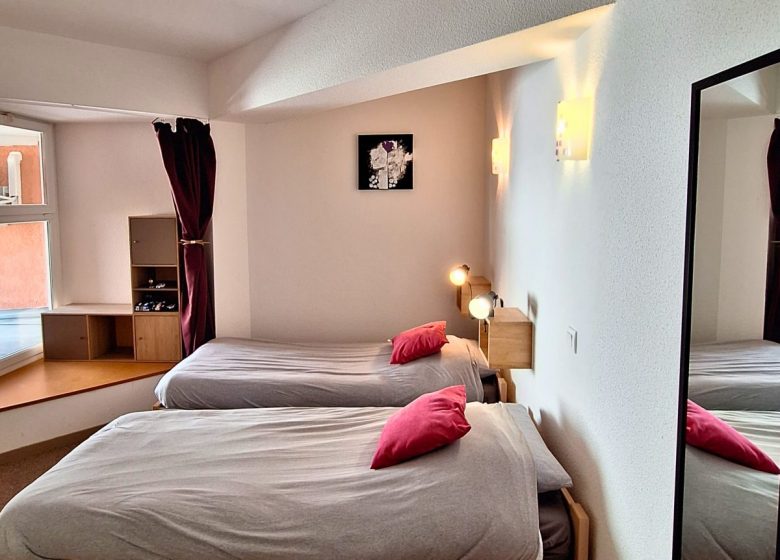 LOCATION VACANCES APPARTEMENT T3