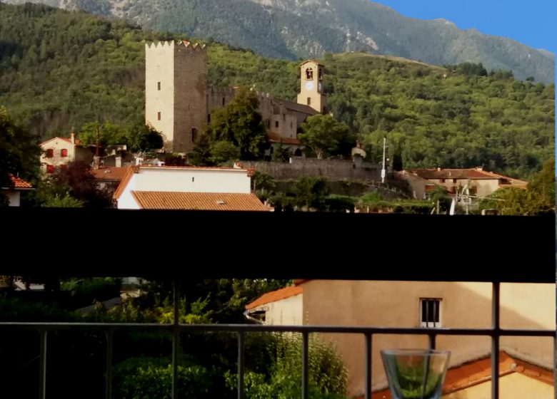 MOUNTAIN AND CASTLE