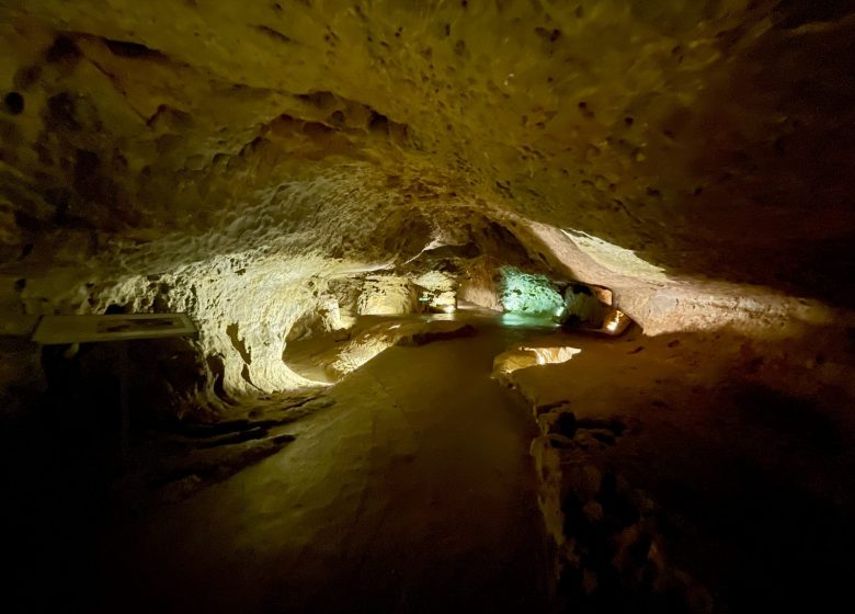 CUEVA DE CANALETTES