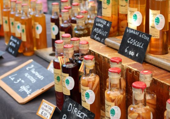 MARCHE TRADITIONNEL TAURINYA