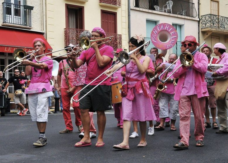 CHARIVARI
