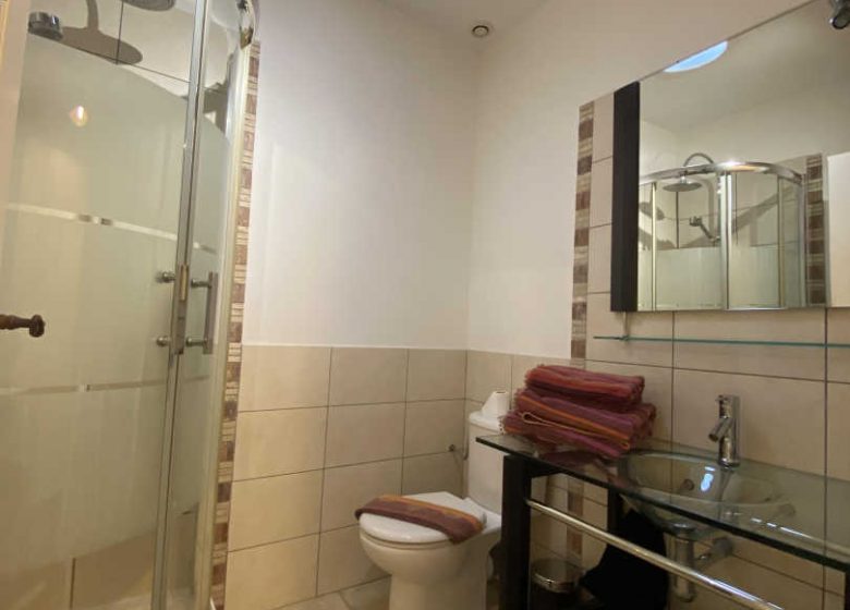 LES DEUX SOURCES – CAPUCINE