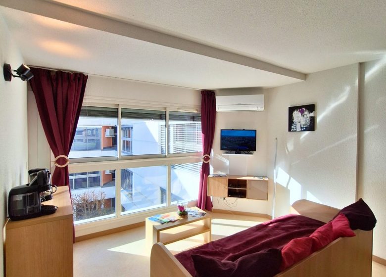 LOCATION VACANCES APPARTEMENT T3