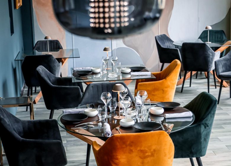 RESTAURANT LES GLYCINES
