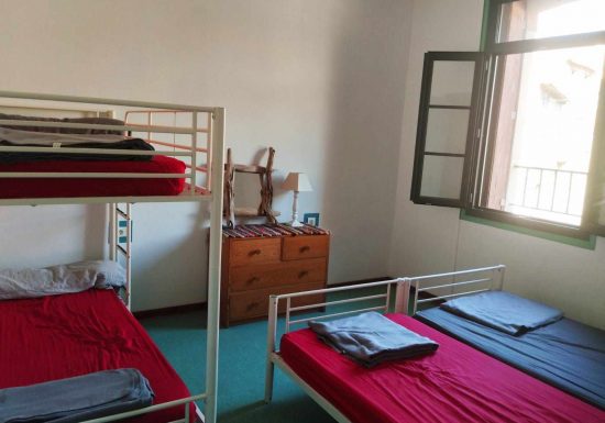 GÎTE DE GROUPES « LA VELLA ESCOLA »