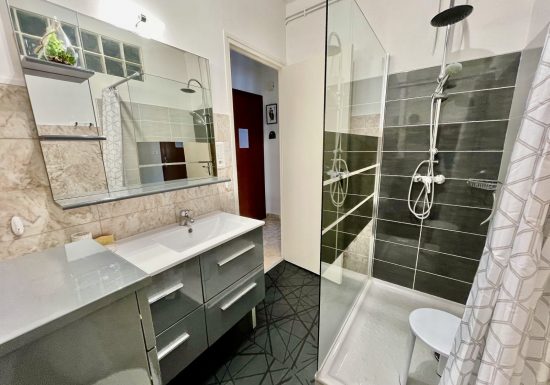 LOCANIGÓ T1 BIS LE PALAIS