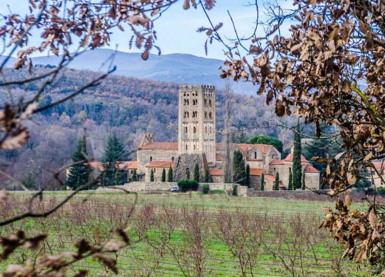 ABADÍA DE SAN MIGUEL DE CUXA