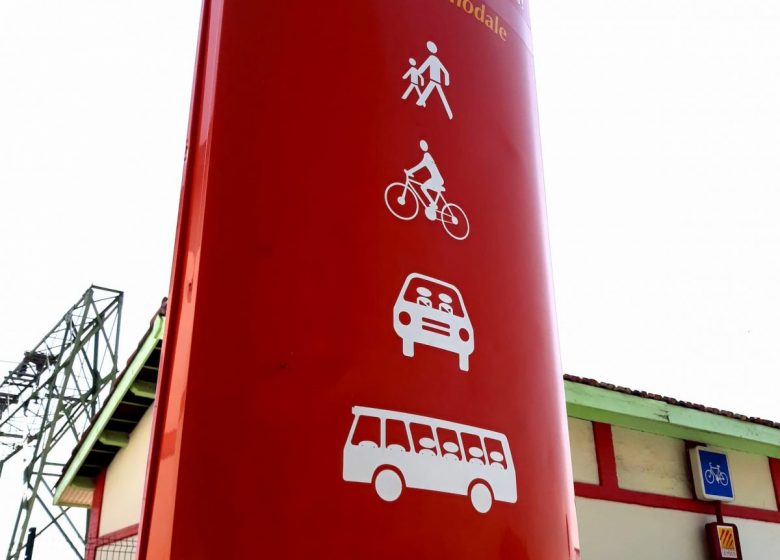 AIRE MULTIMODALE DE LA GARE D’ILLE
