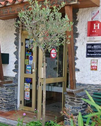 HOTEL DES BAINS ET DES GORGES