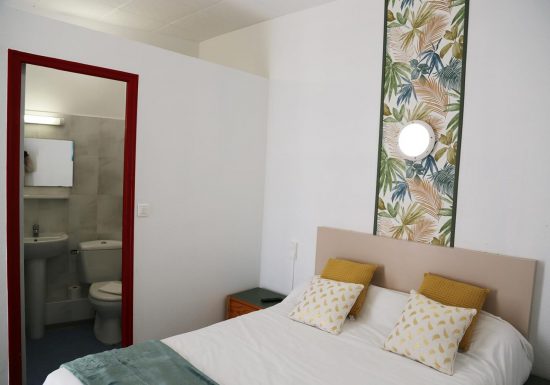 HOTEL GRAND CAFE DE PARIS