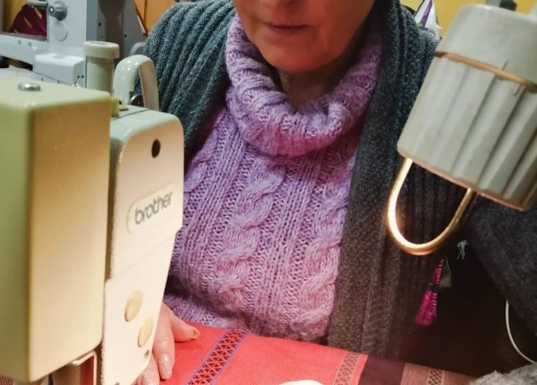 D&rsquo;UN POINT À L&rsquo;AUTRE « ATELIER COUTURE »