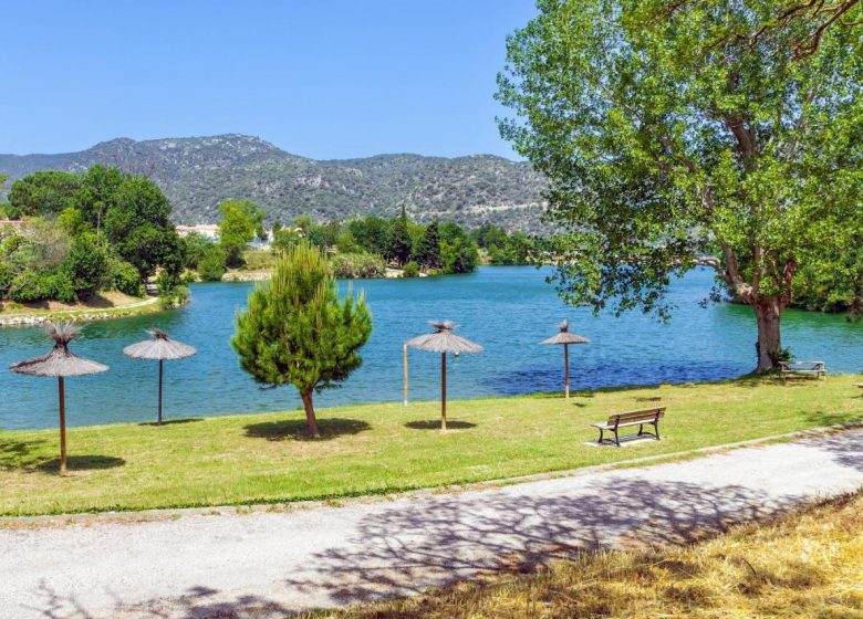 CAMPING THE BANKS OF LAKE VINÇA 66