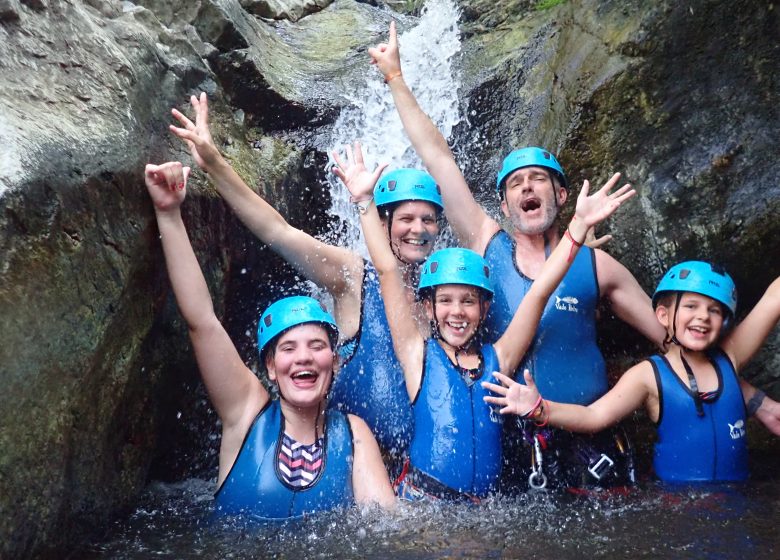 EXPERIÈNCIA DE CANYONING