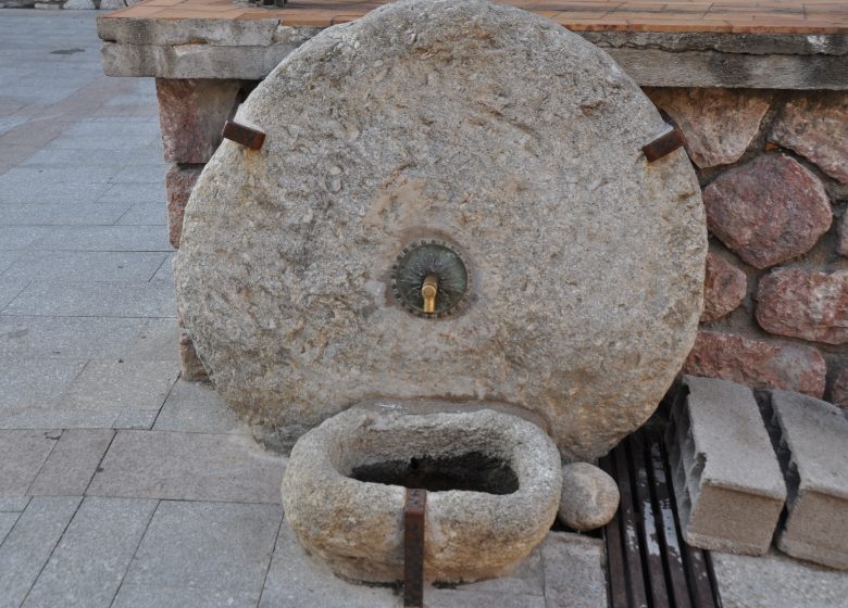 LES BALADES DU CONFLENT : « VISITE DU VILLAGE ET DE L&rsquo;EGLISE DE CATLLAR »