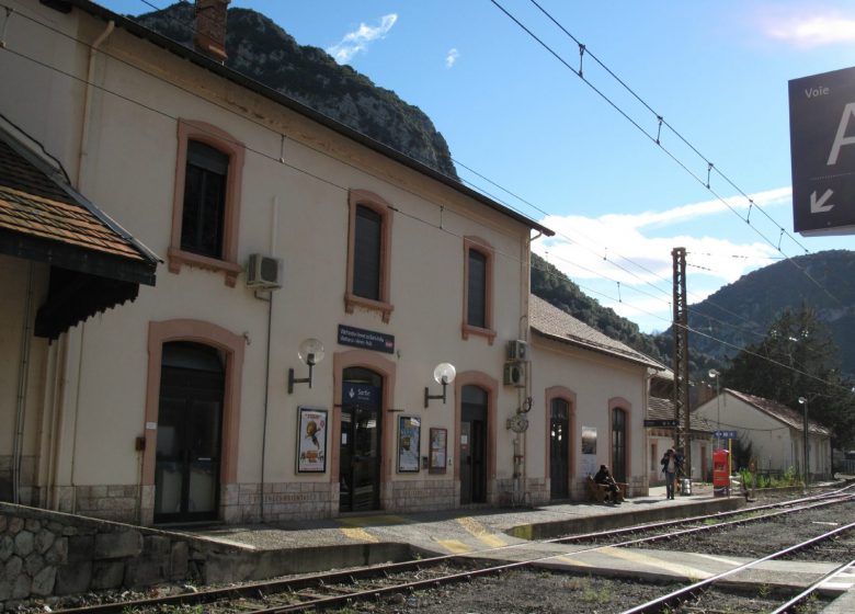 GARE SNCF DE VILLEFRANCHE-DE-CONFLENT