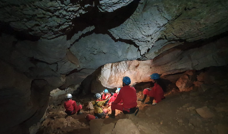 EXPLOR ADDICTION CANYONING ET SPELEOLOGIE