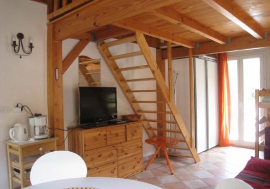 ROSE DE FRANCE – STUDIO MEZZANINE