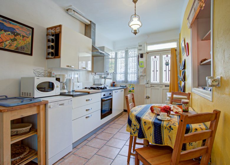 MAISON DE VILLAGE