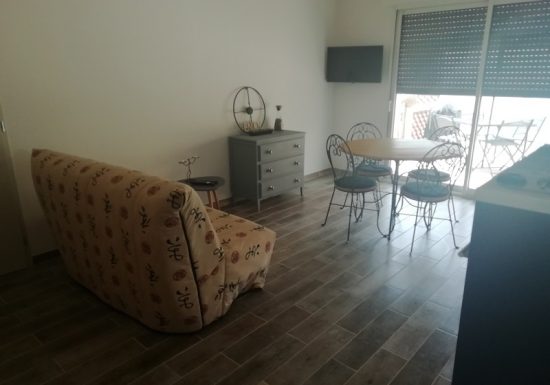 GÎTE AU BORD DU LAC DES ESCOUMES