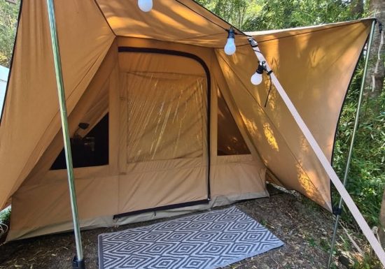 CARAVANE VINTAGE DE CHARME – CAMPING LE CANIGOU