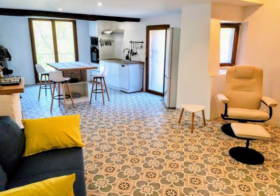 CAMPÔME GRANGE APARTMENT