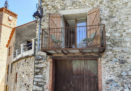 CAMPÔME GRANGE APARTMENT