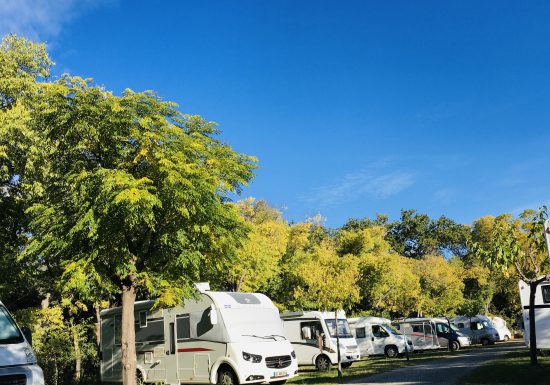 AIRE DE CAMPING CAR CAMPING AMELIA
