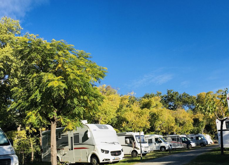 AIRE DE CAMPING CAR CAMPING AMELIA