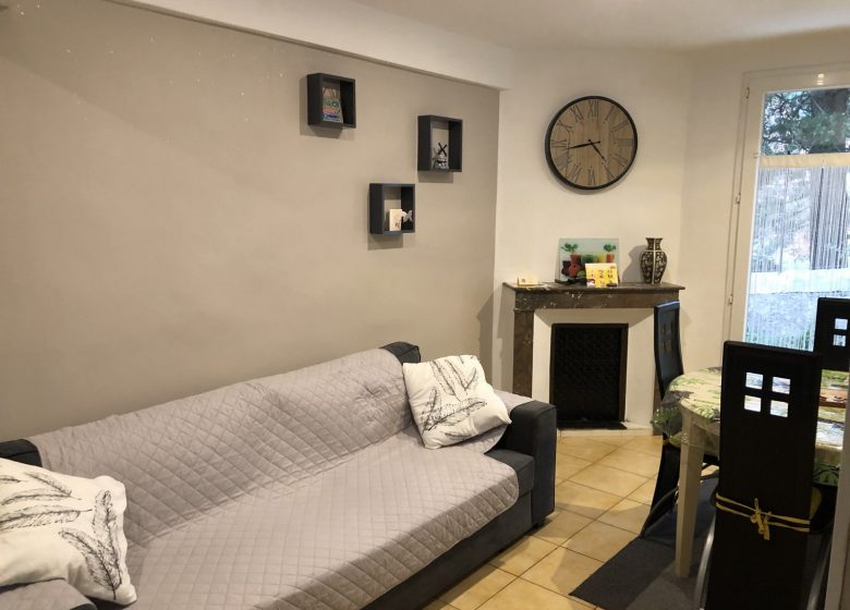 LA SALA CAMELIA