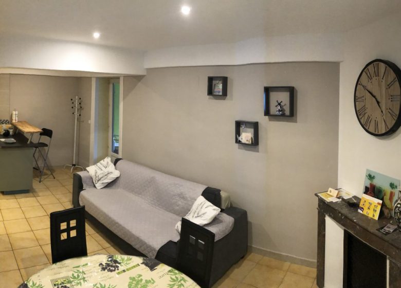 LA SALA CAMELIA