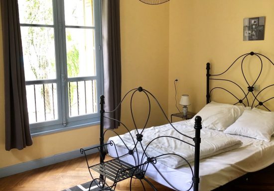 A L’OMBRE DU FORT – GÎTE NADIR