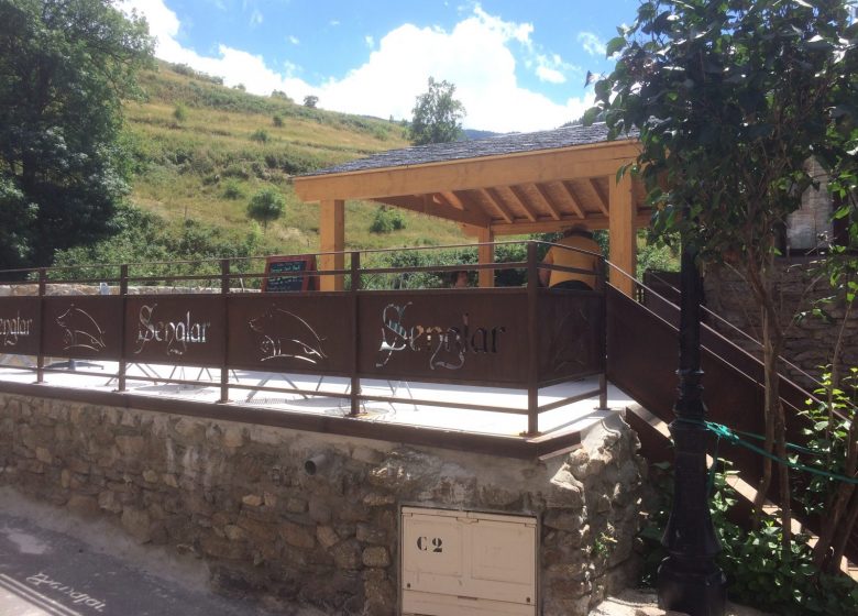 EPICERIE/BRASSERIE SENGLAR