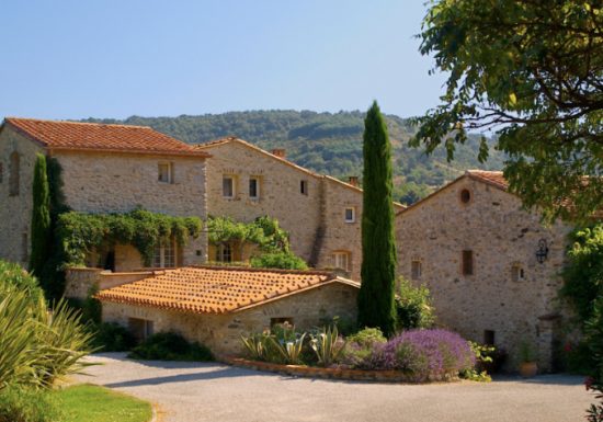 HÔTEL LE MAS TRILLES