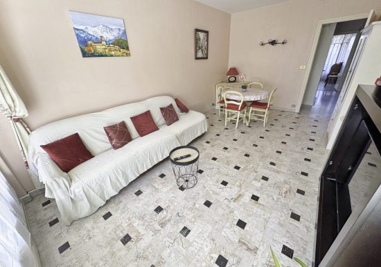 LOCANIGÓ LE PALAIS T2 2EME ETAGE