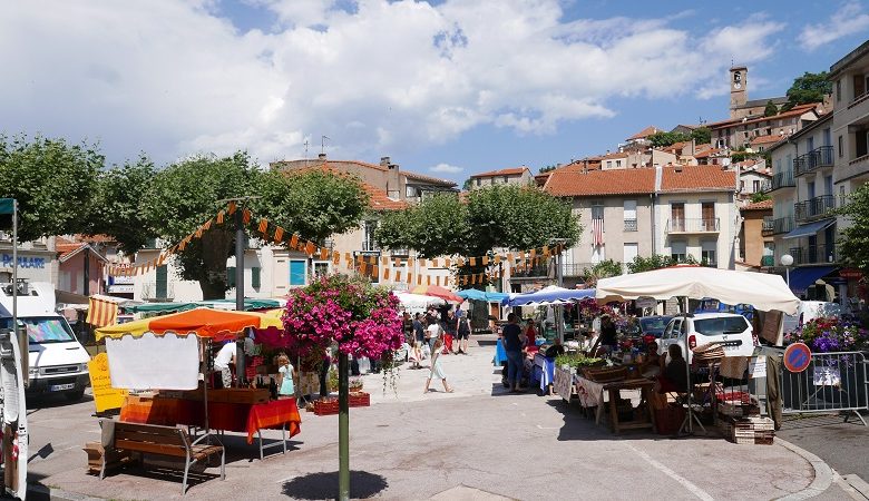 MARCHE TRADITIONNEL