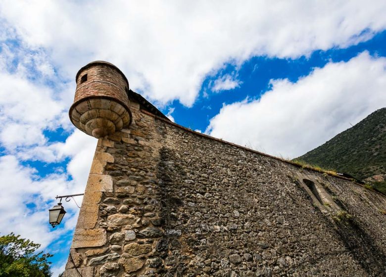 CONFLENT FRANCHE CITY RAMPARTS