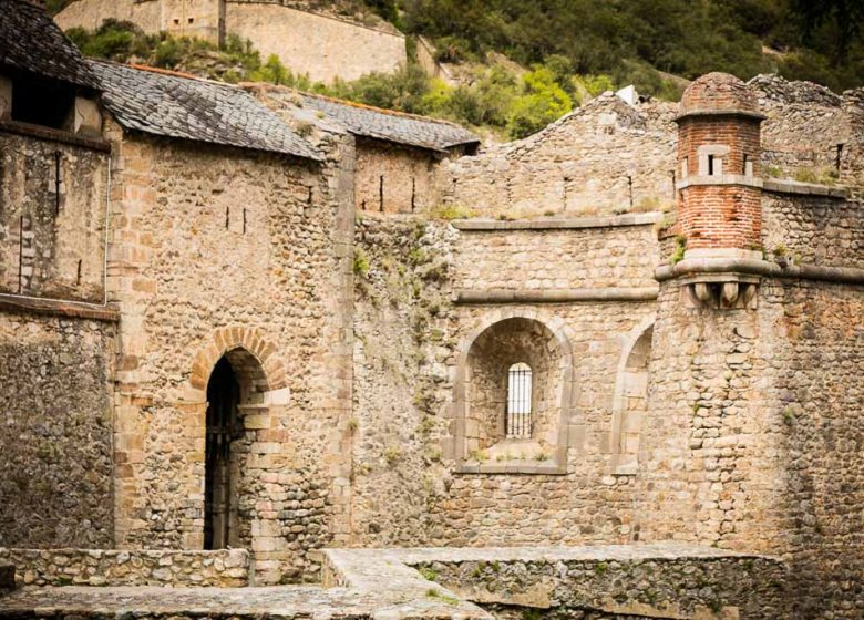 CONFLENT FRANCHE CITY RAMPARTS