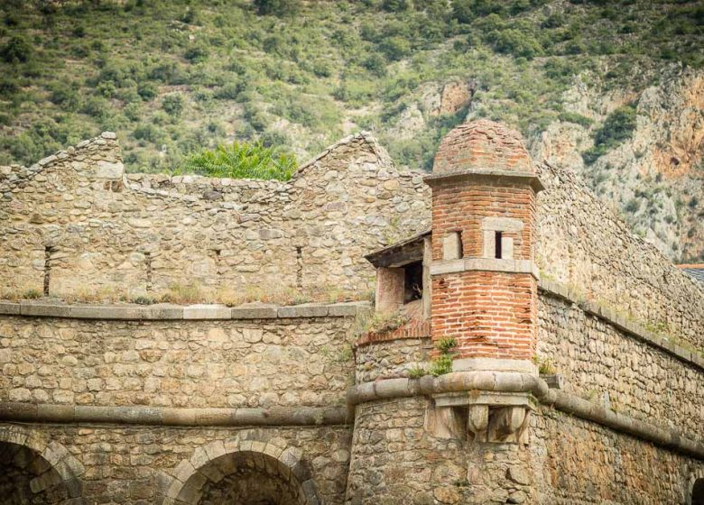 RAMPARTS DE LA CIUTAT FRANÇA DEL CONFLENT