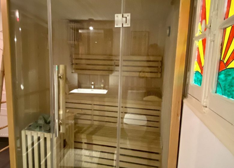 CASA D’AMUNT