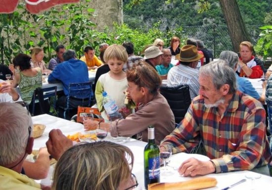 V.A.M VIVRE A MONTALBA