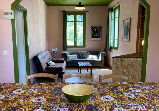 CASA BAUXELLS – LE 8