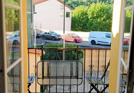 CHEZ CHOUCHOU ET LOULOU