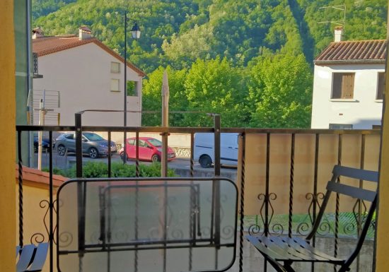 CHEZ CHOUCHOU ET LOULOU