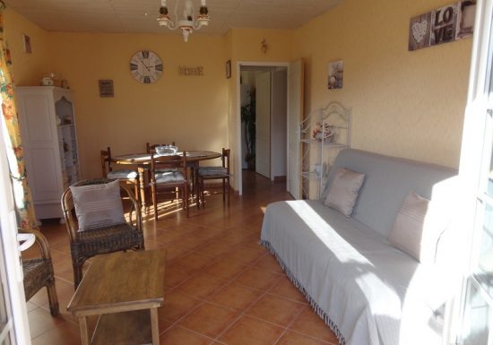 CHEZ CLAUDE ET JACKIE