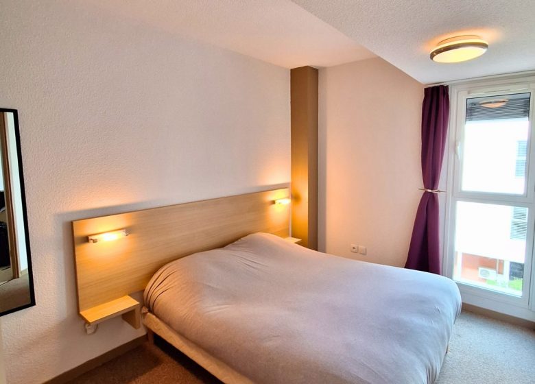 LOCATION VACANCES APPARTEMENT T3