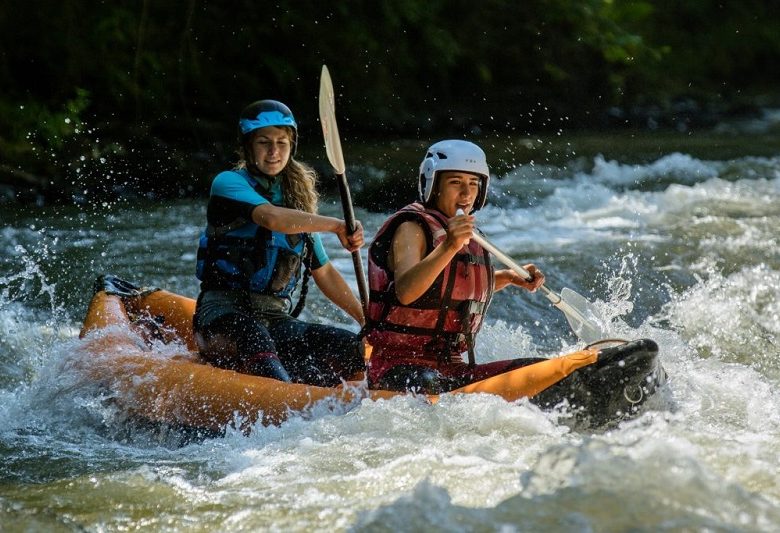 PYRENEES CANYONING BY MAX & LOLA