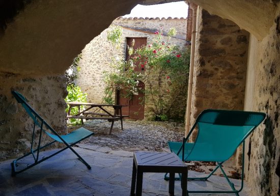 CARRER MAJOR TERRASSE LES ROSES