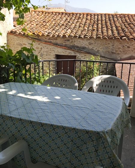 CARRER MAJOR TERRASSE LES ROSES